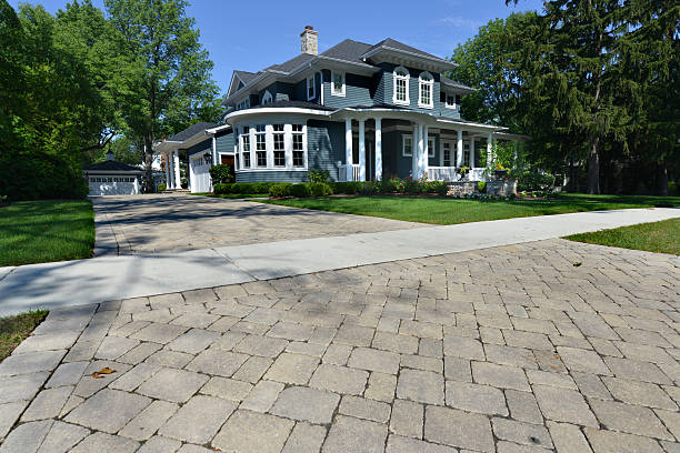 Best Professional Driveway Pavers  in Avon, IN