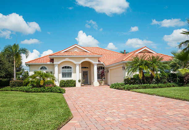 Best Interlocking Driveway Pavers  in Avon, IN